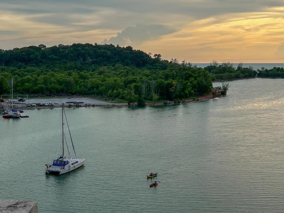 Bayview Suites Port Dickson By Maison Zewnętrze zdjęcie